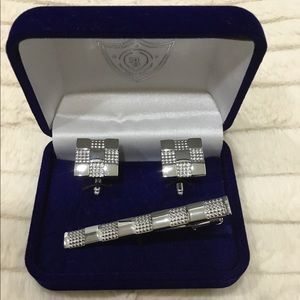 Men’s Cufflinks and Tie Clip Set